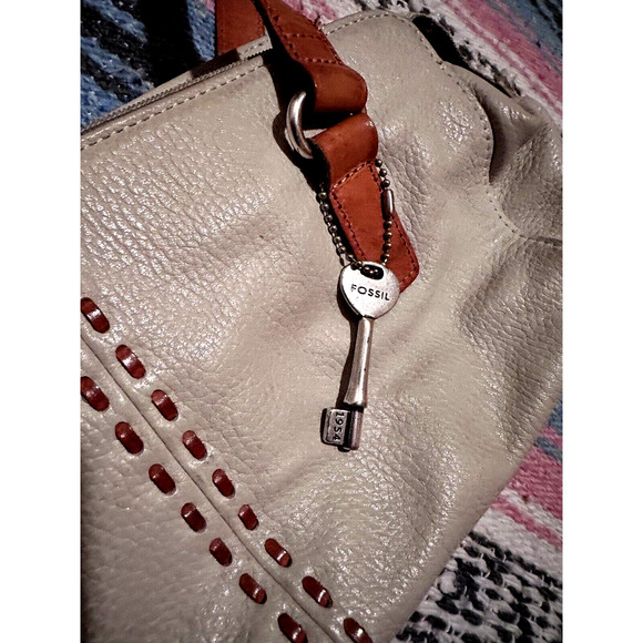 fossil • cream brown shoulder bag satchel purse key leather designer neutral - Picture 8 of 16